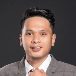 Portrait of Thieu Nguyen, founder of VividKit